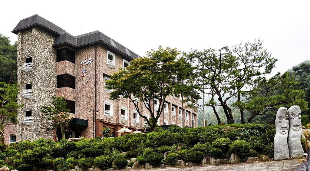 Hotel Namoo Cheong-Ju ชองจู ภายนอก รูปภาพ